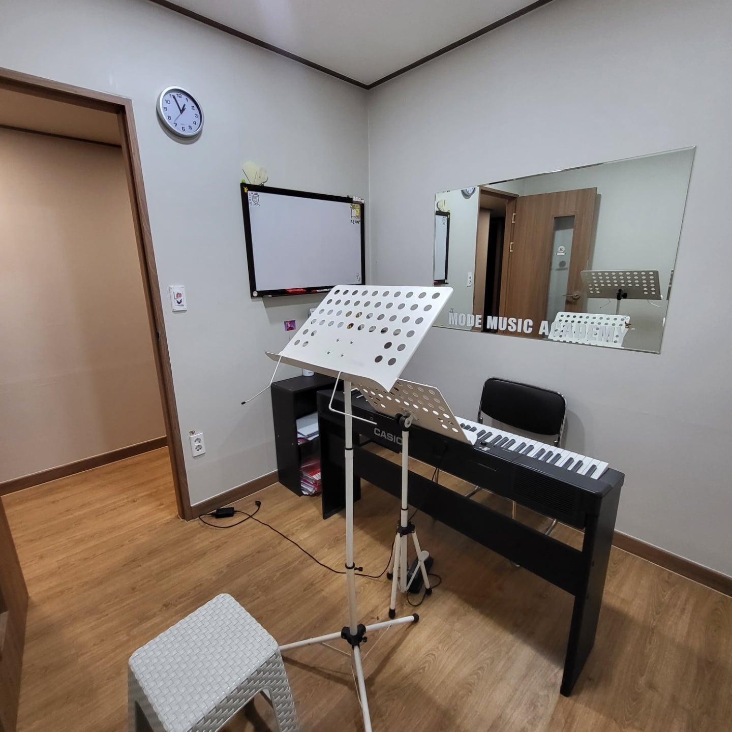 2층 레슨실-1(보컬).jpg